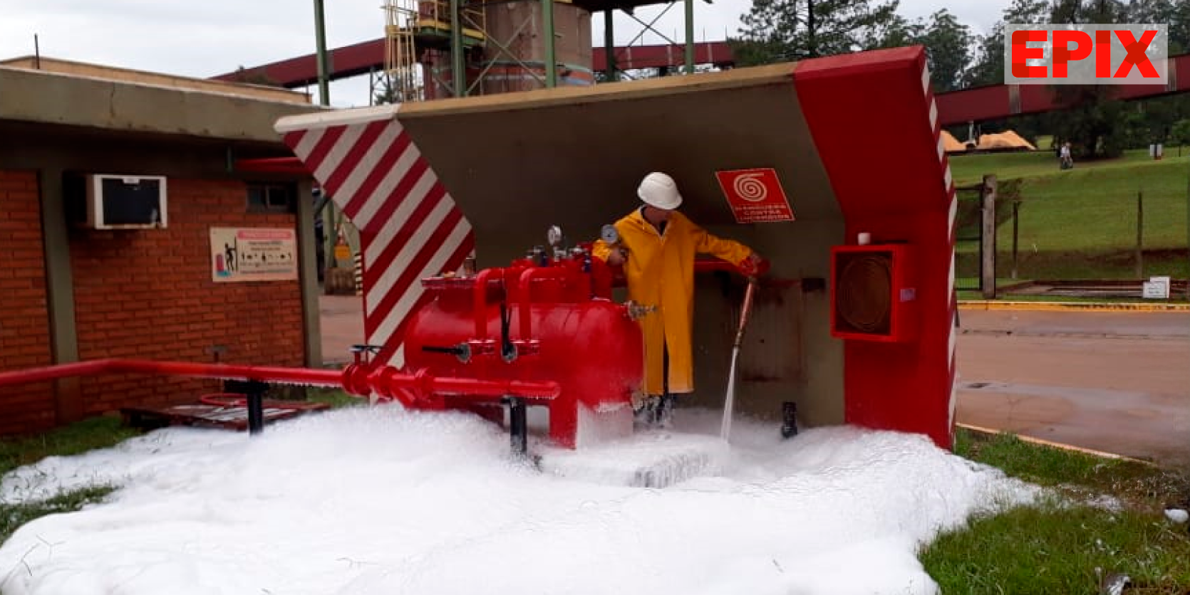 Bladder tank horizontal